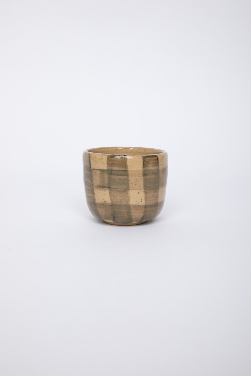 Studio Kefi - Checkered coffee cup