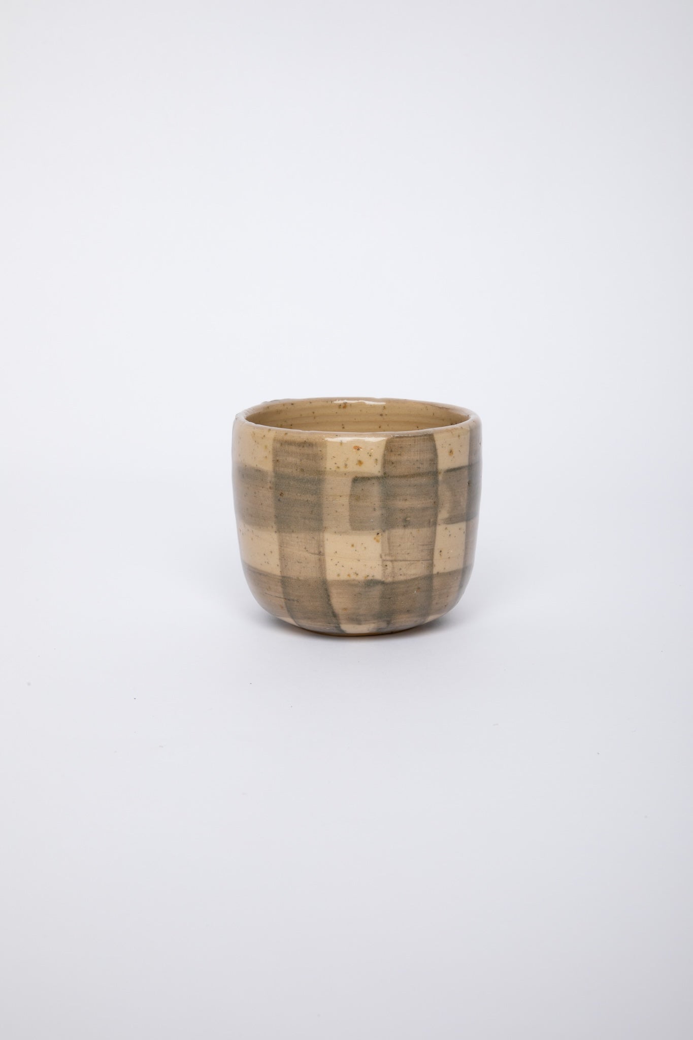 Studio Kefi - Checkered coffee cup